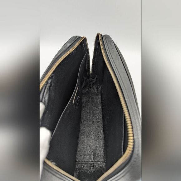 Louis Vuitton Trousse De Toilette - Picture 5 of 16